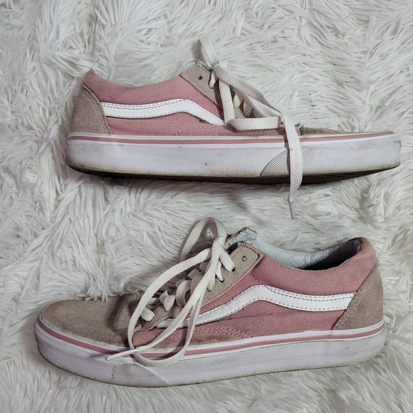 Vans Off the Wall Pink Shoes - Picture 3 of 6